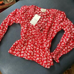 Silk Sezane floral red rouge wrap top 36